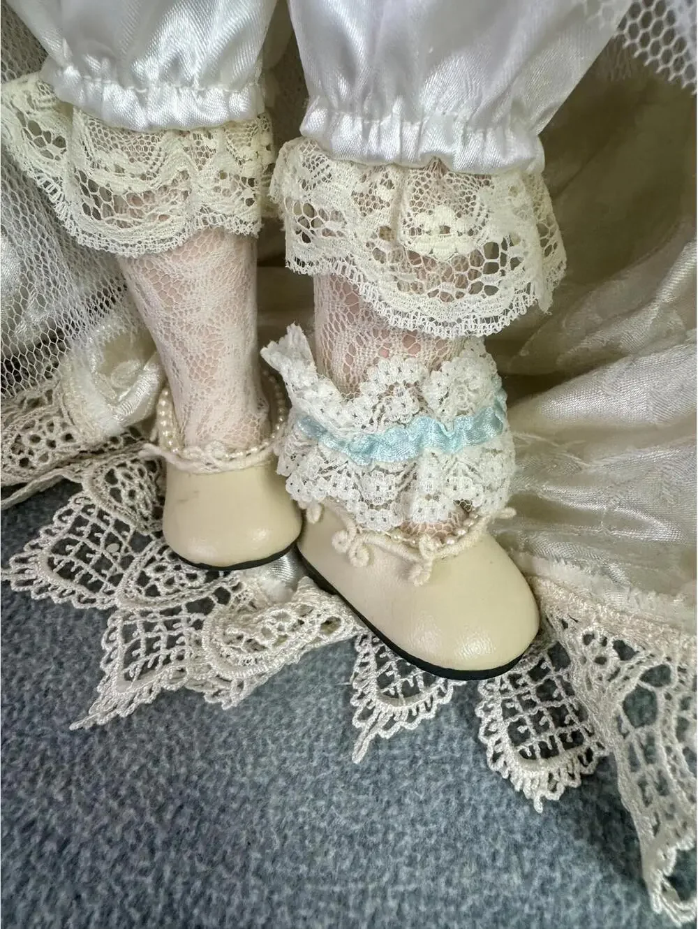 seymour‎ mann porcelain bride doll connoisseur collection wedding doll